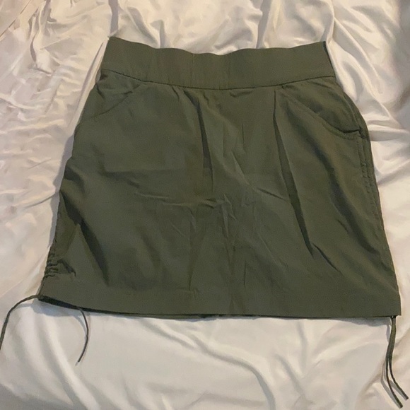 Columbia Skirt - Picture 1 of 1